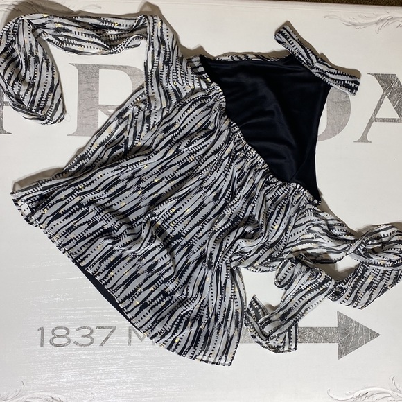 EXPRESS TOP - Picture 5 of 11